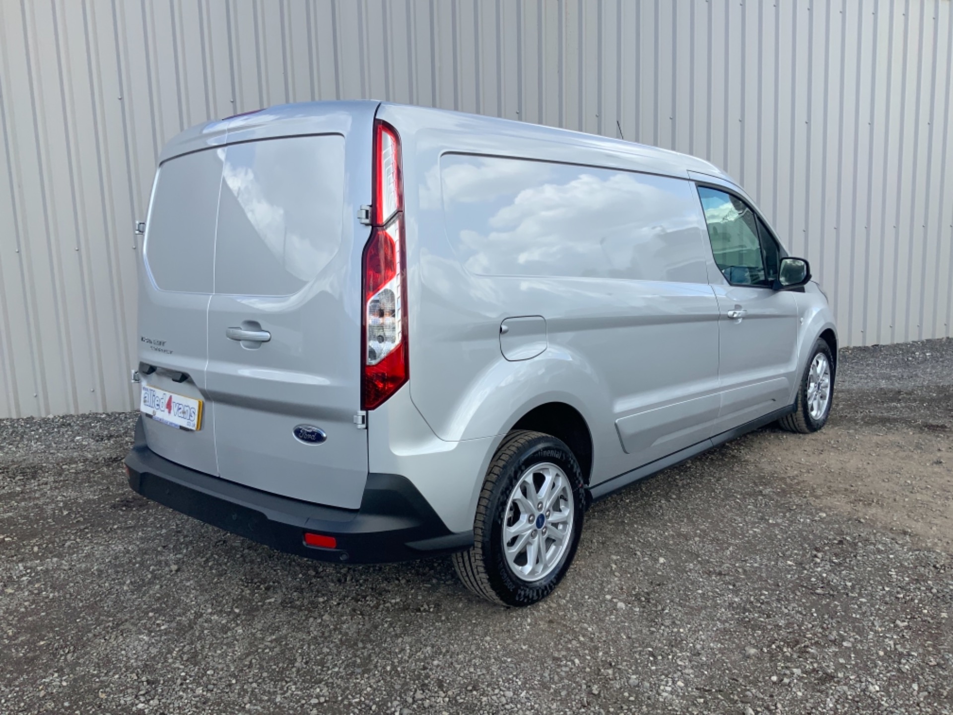 Used Ford Transit Connect L Lwb Limited Tdci In Stock