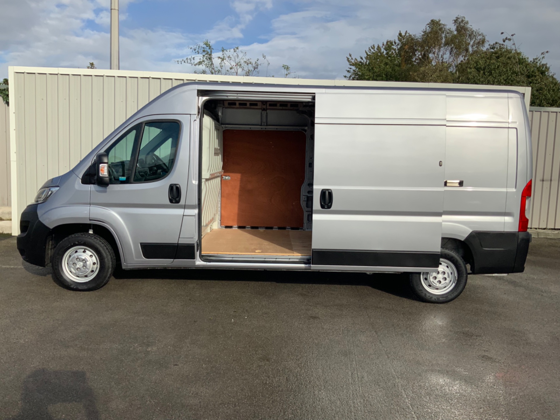 Used CITROEN RELAY 35 2.2 HDI L3H2 LWB ENTERPRISE BLUEHDI S/S ** AIR ...