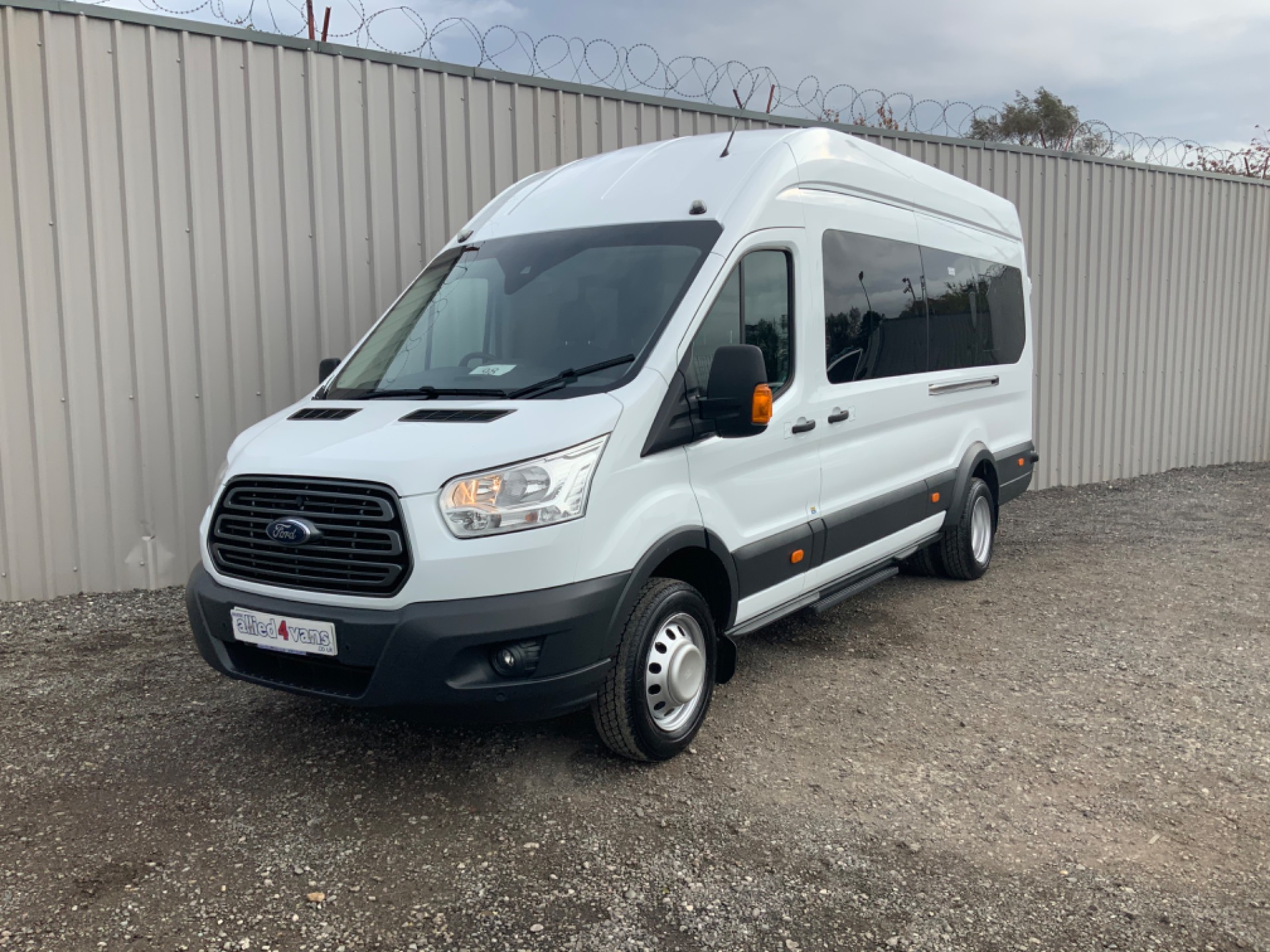 Ford transit 18 мест