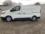 RENAULT TRAFIC 2.0 130BHP DCI SL30 ADVANCE ** AIR CON ** CRUISE CONTROL  - 3340 - 5