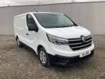 RENAULT TRAFIC 2.0 130BHP DCI SL30 ADVANCE ** AIR CON ** CRUISE CONTROL  - 3340 - 12