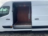 RENAULT MASTER LML35 2.3 DCI 145 BHP XLWB  BUSINESS DCI ** REAR WHEEL DRIVE **SAT NAV ** A/C ** CRUISE ** - 3301 - 14